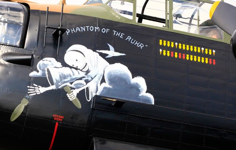 http://img.photobucket.com/albums/v118/vulcan558/noseart.jpg