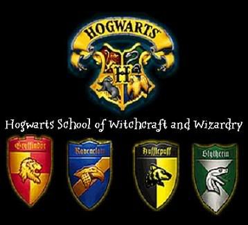 Hogwarts Crest Outline