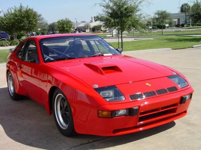 81924CarreraGTSGRed6.jpg