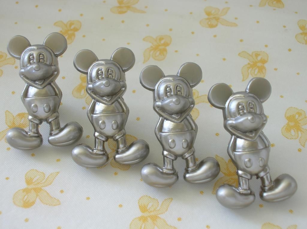 4 pcs Cute Mickey Mouse Door knobs Drawer Kitchen Handles