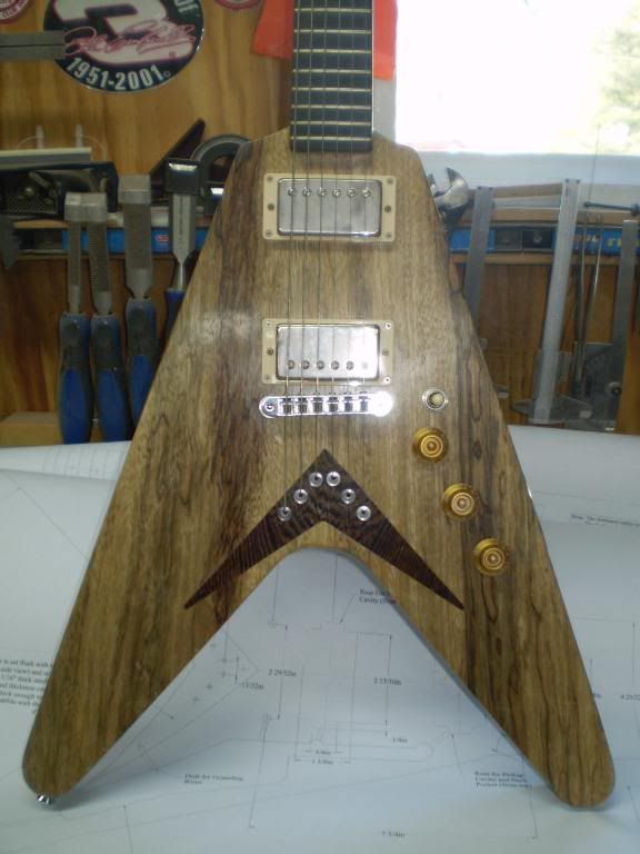 neck through flying v