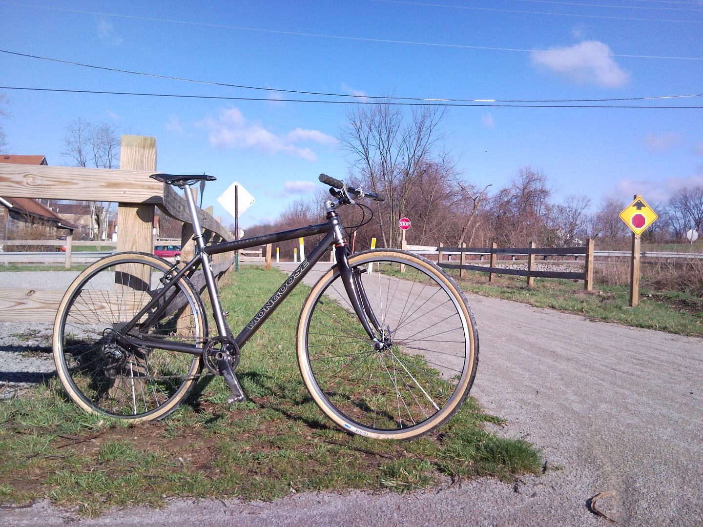 http://img.photobucket.com/albums/v123/gearhead313/Biking/Panhandle%20trail/SNC00266.jpg