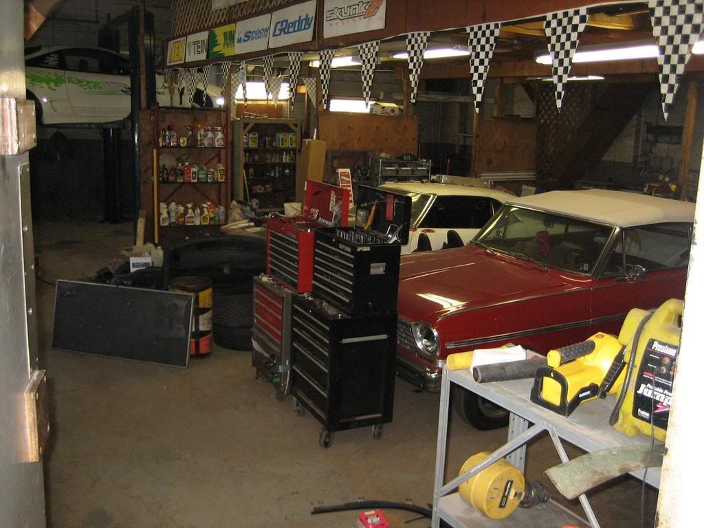 http://img.photobucket.com/albums/v123/gearhead313/Butler%20shop/butlershop027.jpg