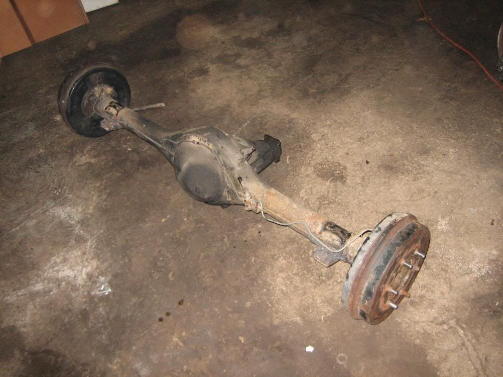 http://img.photobucket.com/albums/v123/gearhead313/Trooper/trooperaxles003.jpg