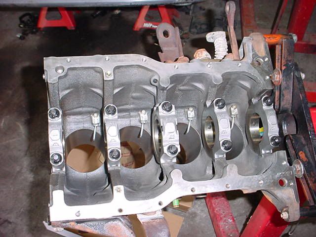 http://img.photobucket.com/albums/v123/gearhead313/all%20trac/block1.jpg