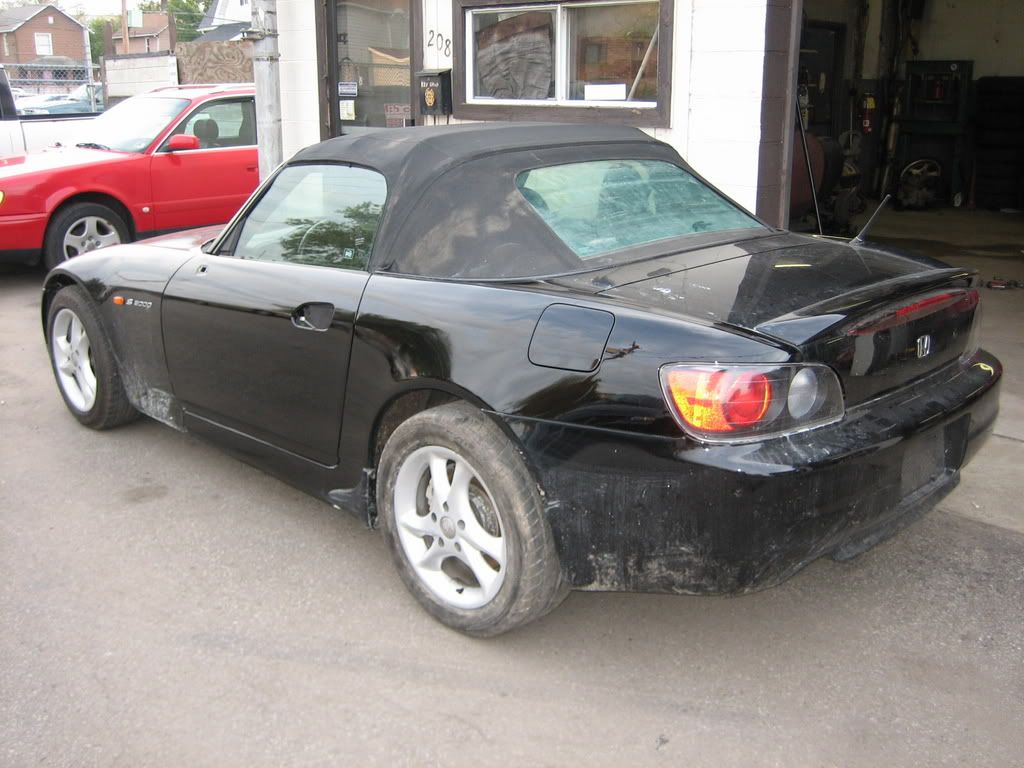 http://img.photobucket.com/albums/v123/gearhead313/s2k001.jpg