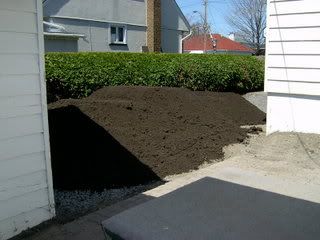 12 cubic yards of topsoil
