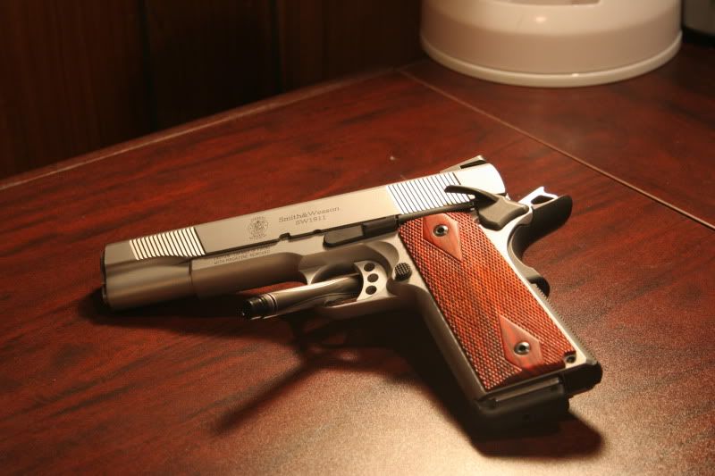 IMAGE: http://img.photobucket.com/albums/v124/pmdemas/IMG_1316.jpg