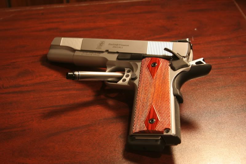 IMAGE: http://img.photobucket.com/albums/v124/pmdemas/IMG_1317.jpg