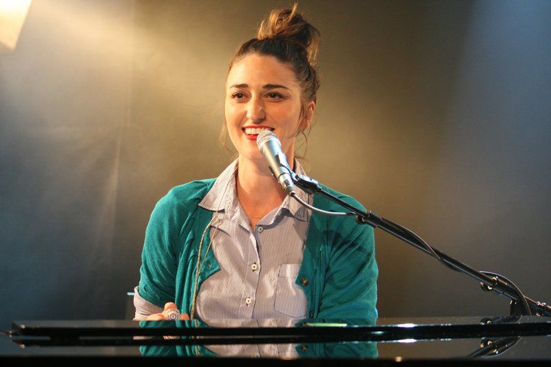 IMAGE: http://img.photobucket.com/albums/v125/ActorJLB/5_zpsdit0r80k.jpg