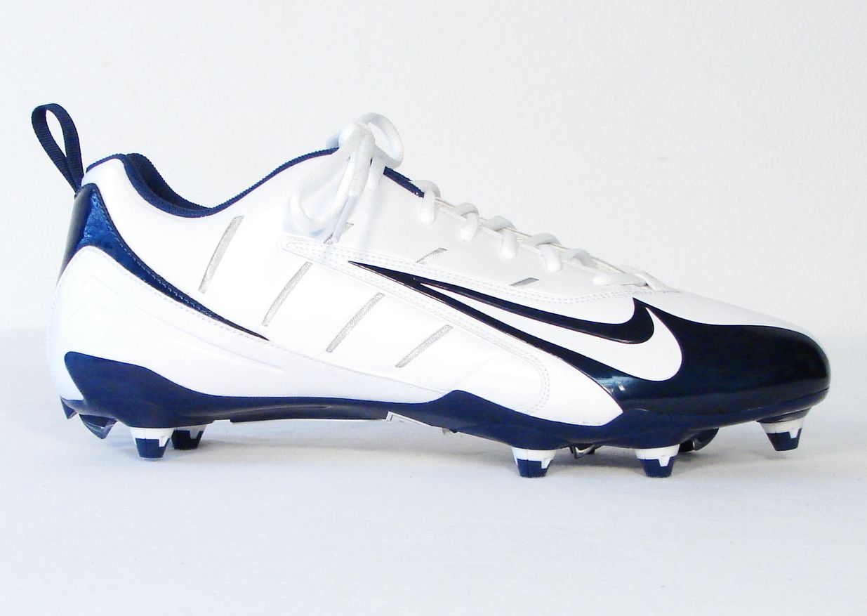 nike speed football cleats