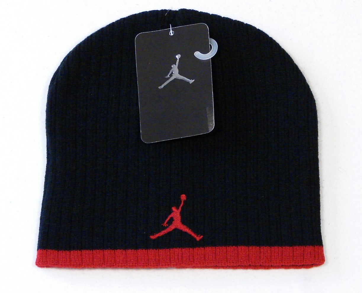 Nike Jordan Black & Red Knit Beanie Skull Cap Youth Boys 820 Size NWT
