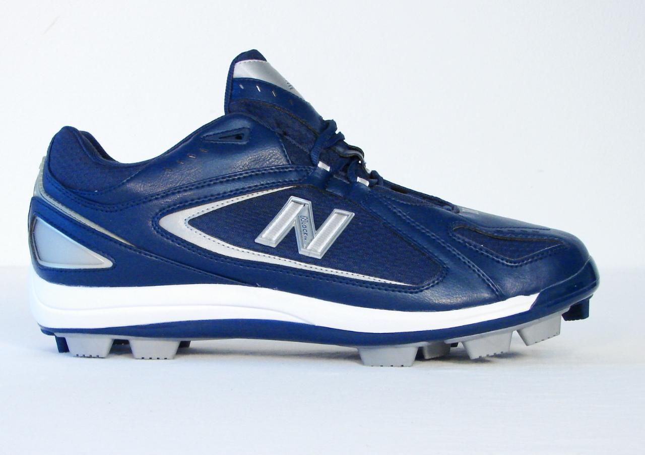 new balance football cleats wide