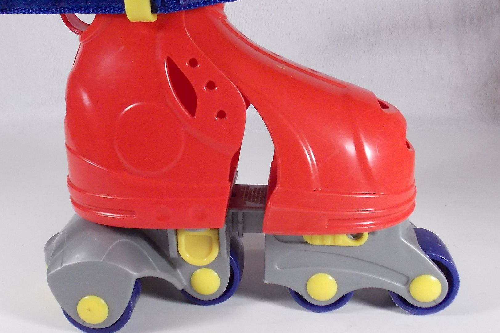 FISHER PRICE OVER THE SHOE ADJUSTABLE ROLLER SKATES OR BLADES USED eBay
