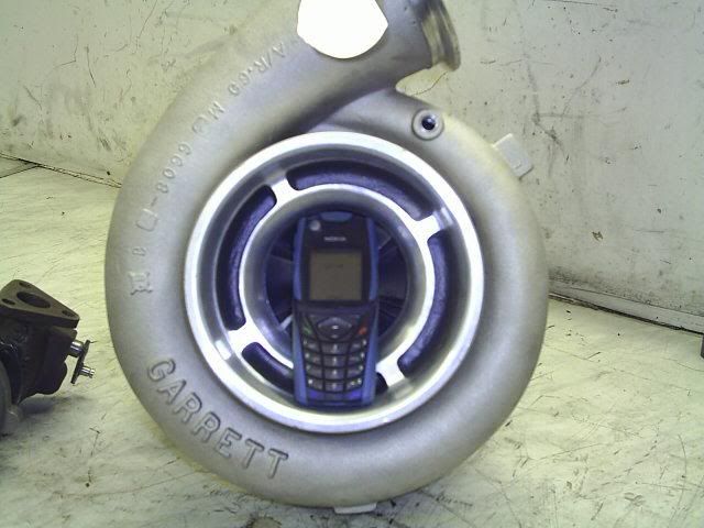 http://img.photobucket.com/albums/v126/keithcowie/os%203l%20engine/phone.jpg