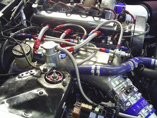 http://img.photobucket.com/albums/v126/keithcowie/os%203l%20engine/pipework.jpg