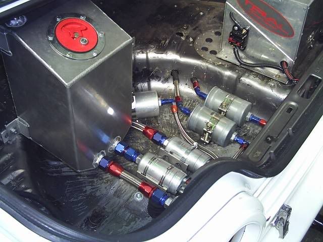 http://img.photobucket.com/albums/v126/keithcowie/os%203l%20engine/tankpumps.jpg