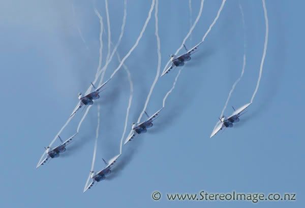 http://img.photobucket.com/albums/v128/chrisgee/Aviation/MAKS%202007%20-%20Russia/Flying%20Display/_GE24953copy.jpg
