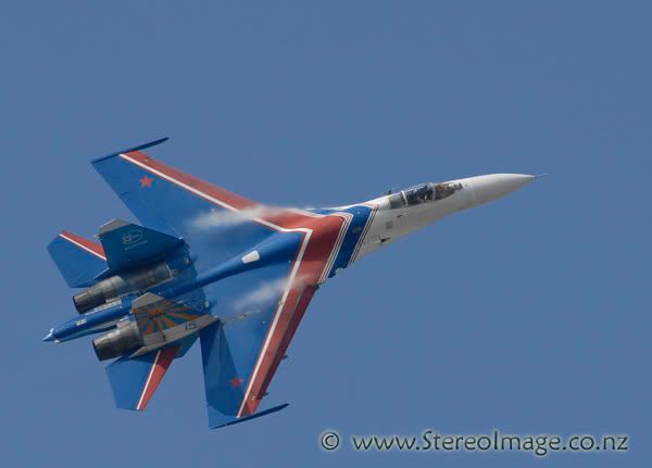 http://img.photobucket.com/albums/v128/chrisgee/Aviation/MAKS%202007%20-%20Russia/Flying%20Display/_GE25623copy.jpg