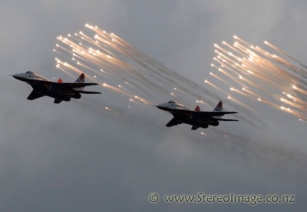 http://img.photobucket.com/albums/v128/chrisgee/Aviation/MAKS%202007%20-%20Russia/Flying%20Display/_GE27677copy.jpg
