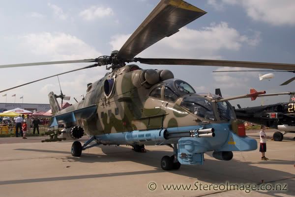 http://img.photobucket.com/albums/v128/chrisgee/Aviation/MAKS%202007%20-%20Russia/Static%20Display/_GE24003copy.jpg