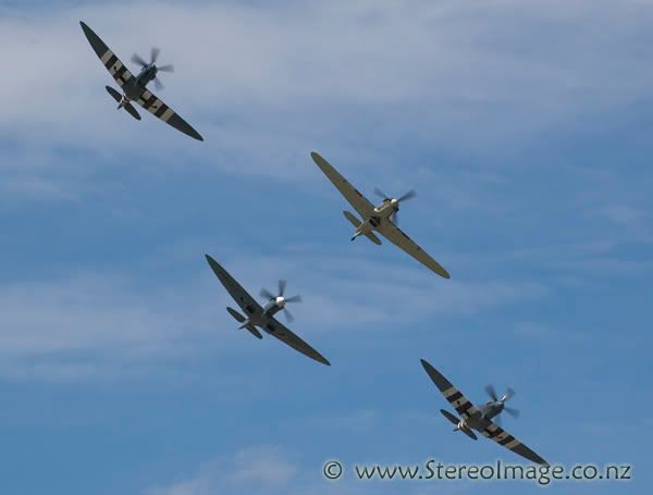 http://img.photobucket.com/albums/v128/chrisgee/Aviation/RIAT%202007%20-%20UK/Air%20Displays/_DSC3222copy.jpg