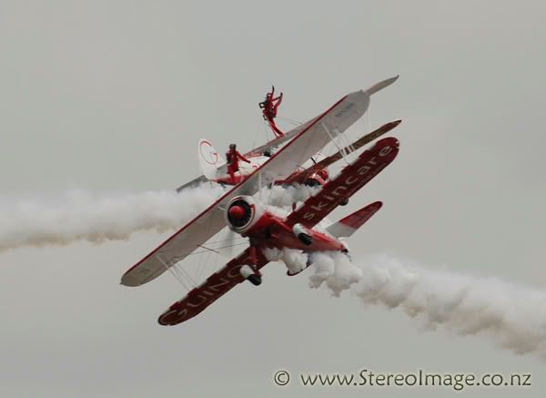 http://img.photobucket.com/albums/v128/chrisgee/Aviation/RIAT%202007%20-%20UK/Air%20Displays/_GEE2794copy.jpg