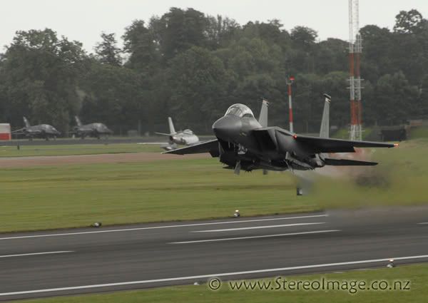 http://img.photobucket.com/albums/v128/chrisgee/Aviation/RIAT%202007%20-%20UK/Air%20Displays/_GEE2933copy.jpg
