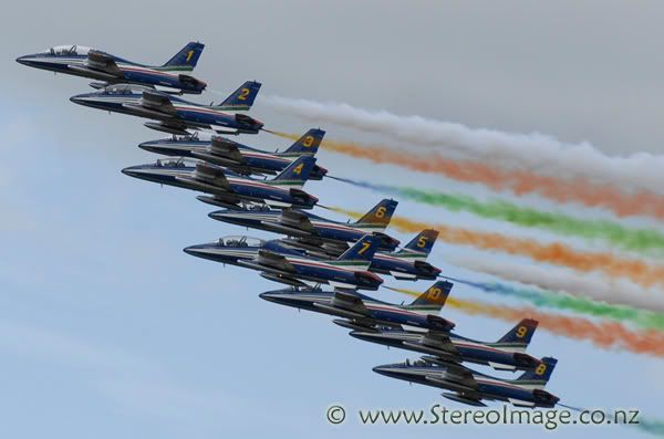 http://img.photobucket.com/albums/v128/chrisgee/Aviation/RIAT%202007%20-%20UK/Air%20Displays/_GEE5224copy.jpg