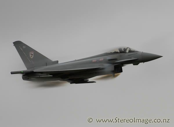 http://img.photobucket.com/albums/v128/chrisgee/Aviation/RIAT%202007%20-%20UK/Air%20Displays/_GEE8988copy.jpg