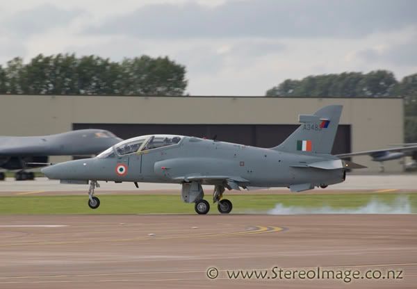 http://img.photobucket.com/albums/v128/chrisgee/Aviation/RIAT%202007%20-%20UK/Arrivals%20and%20Departures/_DSC2852copy.jpg