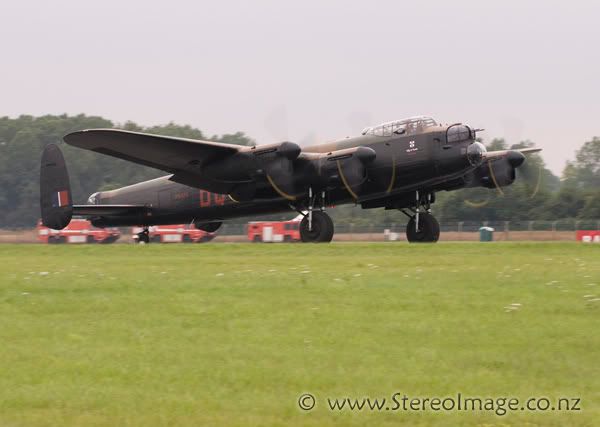 http://img.photobucket.com/albums/v128/chrisgee/Aviation/RIAT%202007%20-%20UK/Arrivals%20and%20Departures/_GEE6773copy.jpg