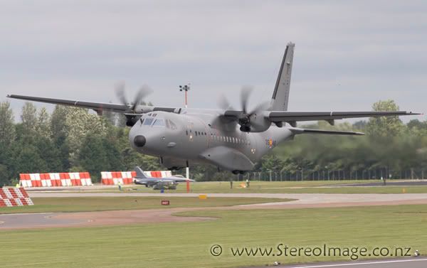 http://img.photobucket.com/albums/v128/chrisgee/Aviation/RIAT%202007%20-%20UK/Arrivals%20and%20Departures/_GEE6954copy.jpg