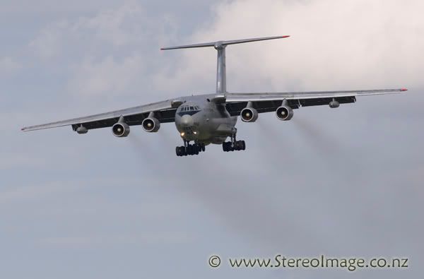 http://img.photobucket.com/albums/v128/chrisgee/Aviation/RIAT%202007%20-%20UK/Arrivals%20and%20Departures/_GEE7818copy.jpg