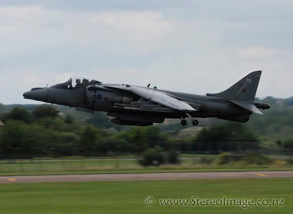 http://img.photobucket.com/albums/v128/chrisgee/Aviation/RIAT%202007%20-%20UK/Arrivals%20and%20Departures/_GEE8297copy.jpg