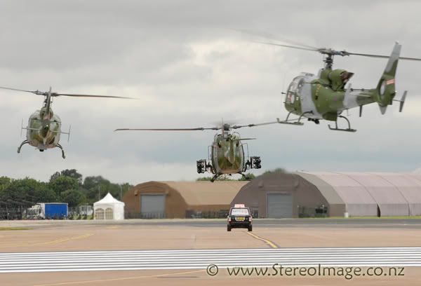 http://img.photobucket.com/albums/v128/chrisgee/Aviation/RIAT%202007%20-%20UK/Arrivals%20and%20Departures/_GEE9853copy.jpg