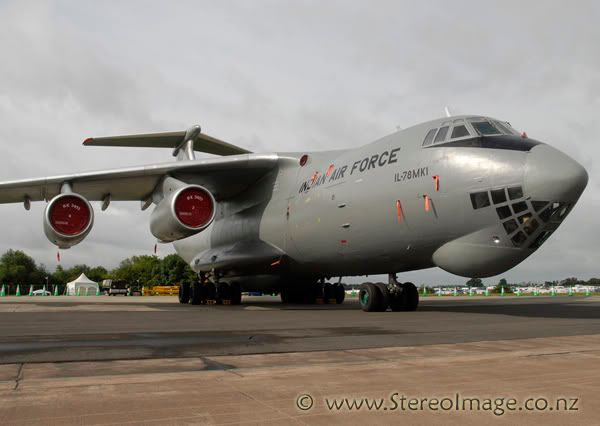 http://img.photobucket.com/albums/v128/chrisgee/Aviation/RIAT%202007%20-%20UK/Static%20Displays/_GEE2153copy.jpg