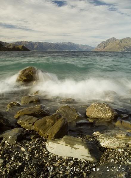 LakeHawea1lo.jpg