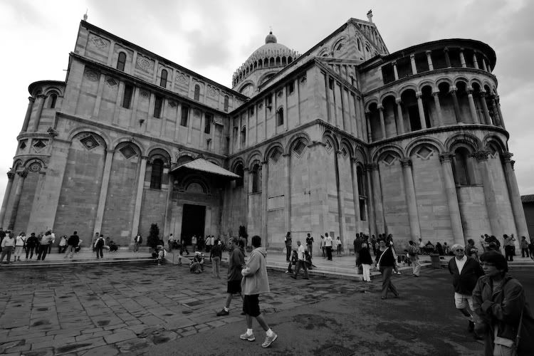 IMAGE: http://img.photobucket.com/albums/v129/soybomb/IMG_8795.jpg