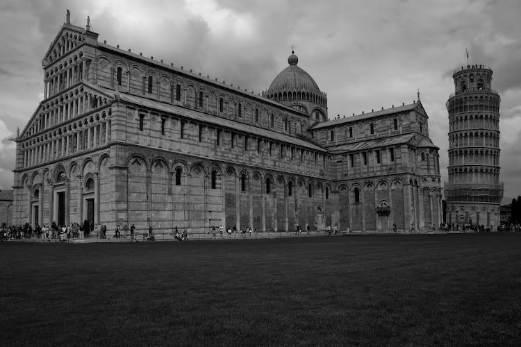 IMAGE: http://img.photobucket.com/albums/v129/soybomb/IMG_8804-2.jpg