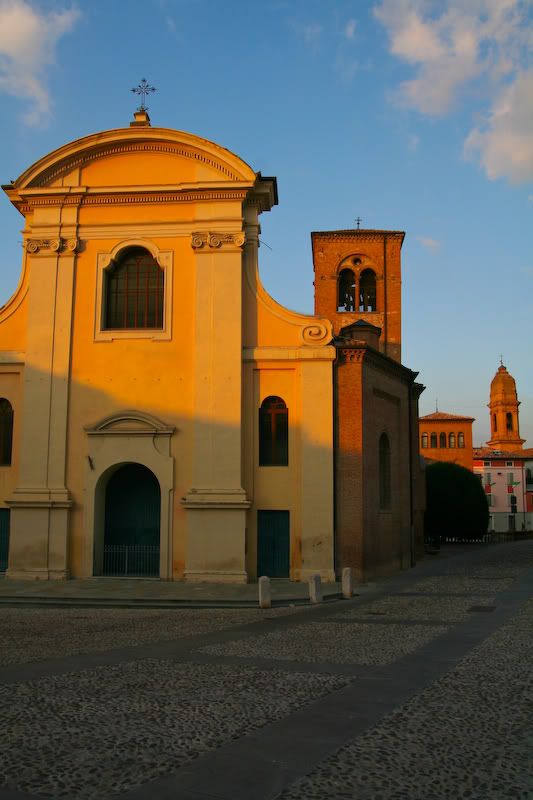 IMAGE: http://img.photobucket.com/albums/v129/soybomb/IMG_9086.jpg