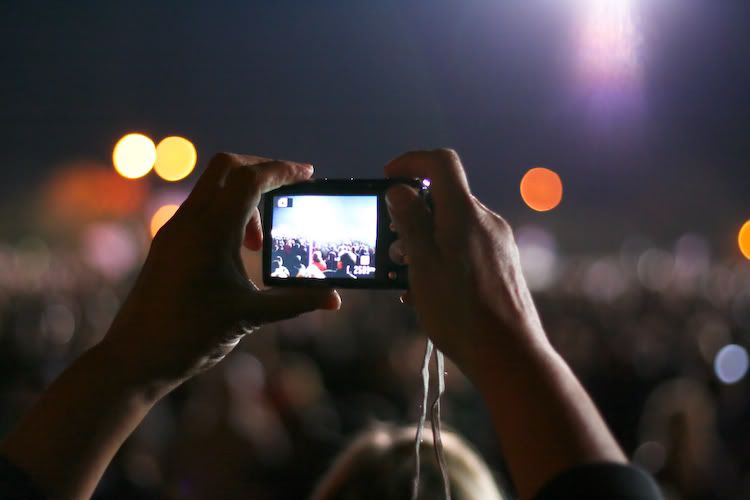 IMAGE: http://img.photobucket.com/albums/v129/soybomb/IMG_9424.jpg