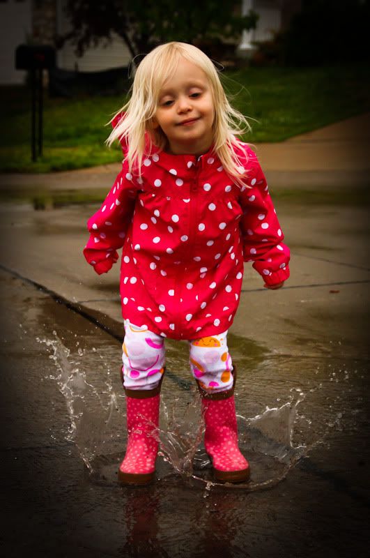 IMAGE: http://img.photobucket.com/albums/v129/soybomb/nieces_1.jpg