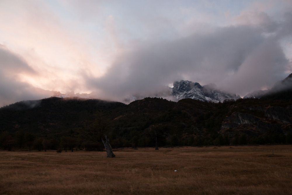 IMAGE: http://img.photobucket.com/albums/v129/soybomb/sunriseblend_before.jpg