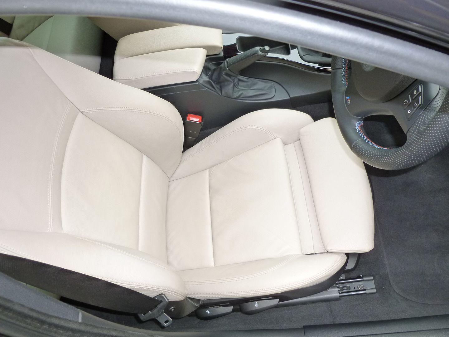 Cream leather in 330d? Page 1 BMW General PistonHeads UK