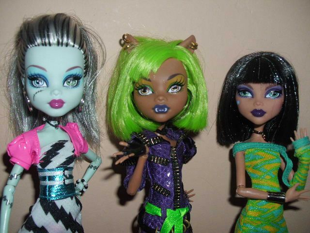 clawdeen wolf green hair