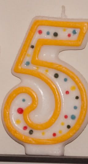 IMAGE: http://img.photobucket.com/albums/v134/Drakeskakes/IMG_8277.jpg