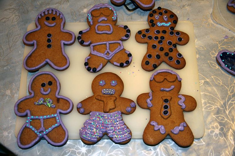 gingerbreadmen1.jpg