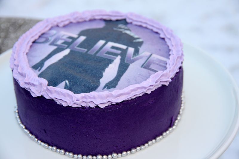 justinbiebercake2.jpg