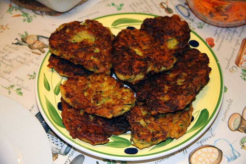 zucchinipancakes1.jpg